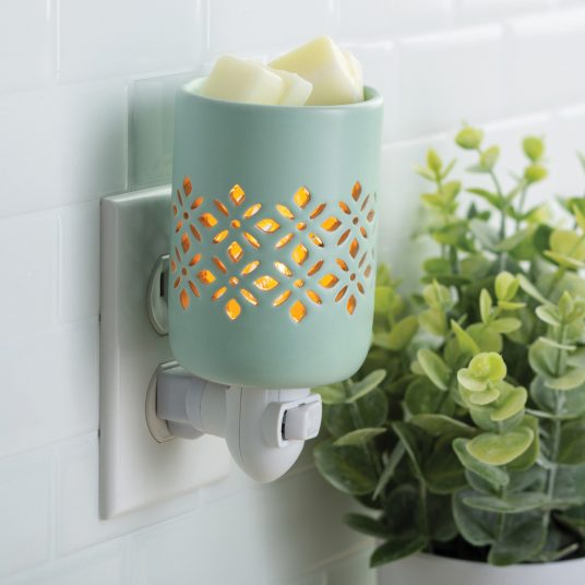 Mint Electric Outlet Wax Warmer